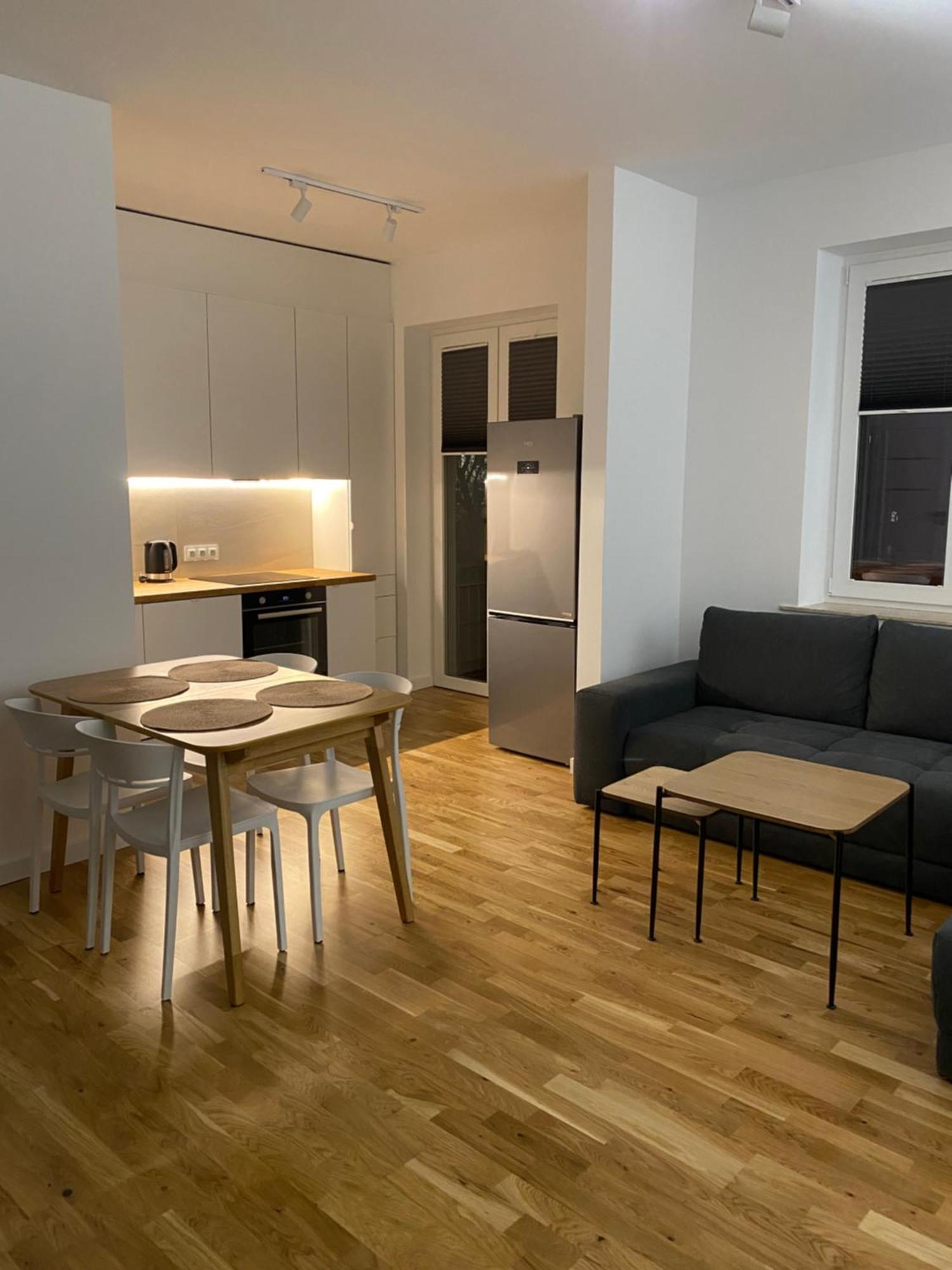 Apartament Otwarta วรอตซวาฟ ภายนอก รูปภาพ